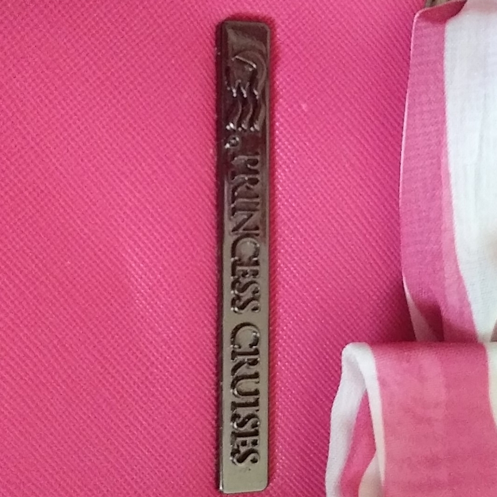Purse - Picture 2 of 2